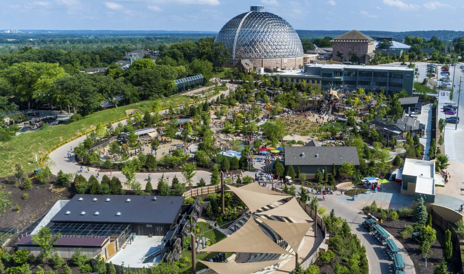 Aerial view of the Omaha Zoo, with a large glass domed building at center back