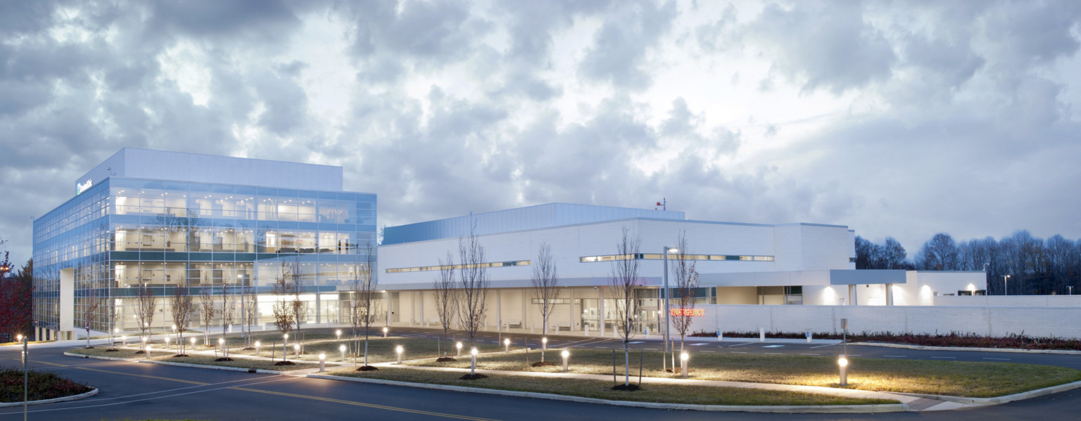 Exterior view of Twinsburg Family Health and Surgery Center illuminated on a cloudy day