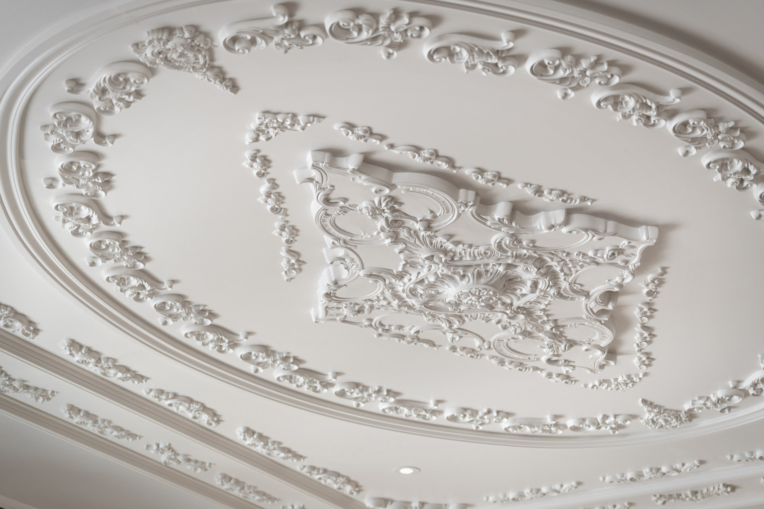 ceiling ornamentation detail at The Elizabeth Hotel, Autograph Collection by Marriott ceiling ornamentation detail at The Elizabeth Hotel, Autograph Collection by Marriott