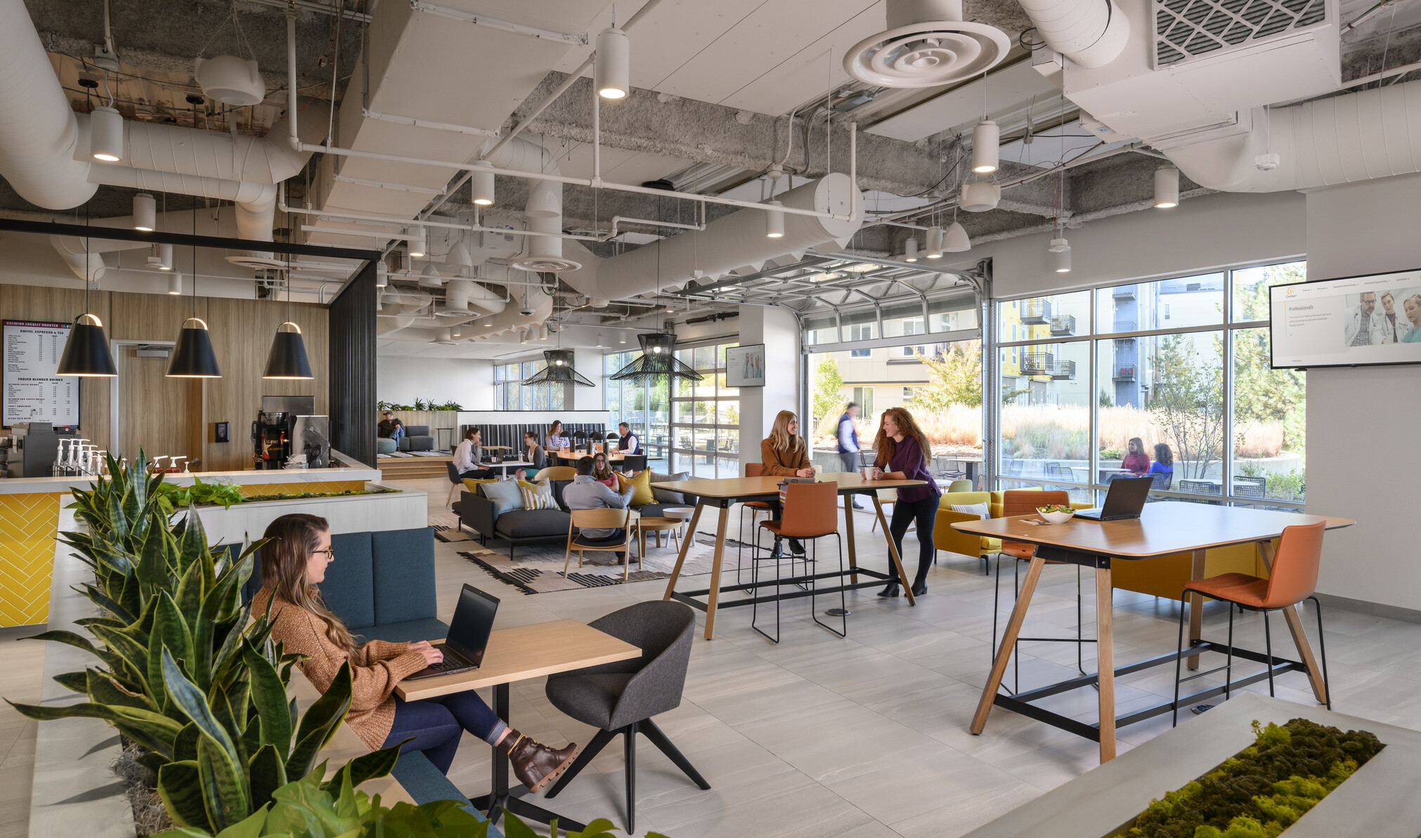 Workplace featuring multiple workplace modalities