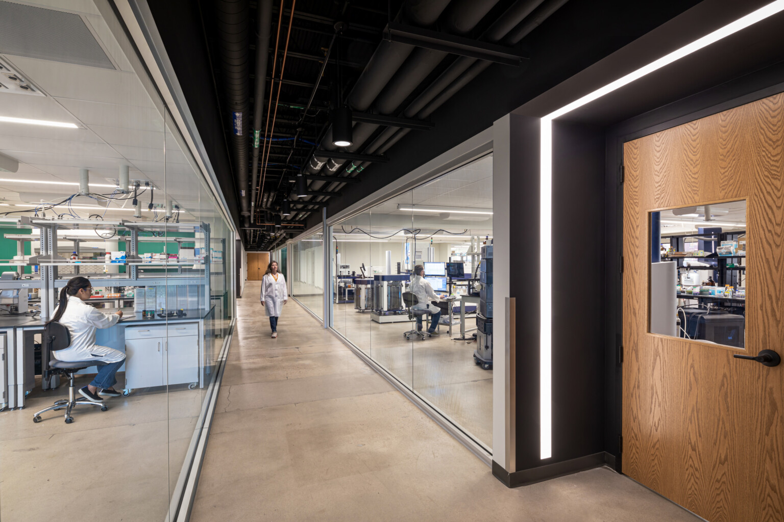 At Enveda Bioscience’s new headquarters, a consciously designed pitching path puts the firm’s plant-powered drug discovery on display as they tour investors through their world-class facility. At Enveda Bioscience’s new headquarters, a consciously designed pitching path puts the firm’s plant-powered drug discovery on display as they tour investors through their world-class facility.