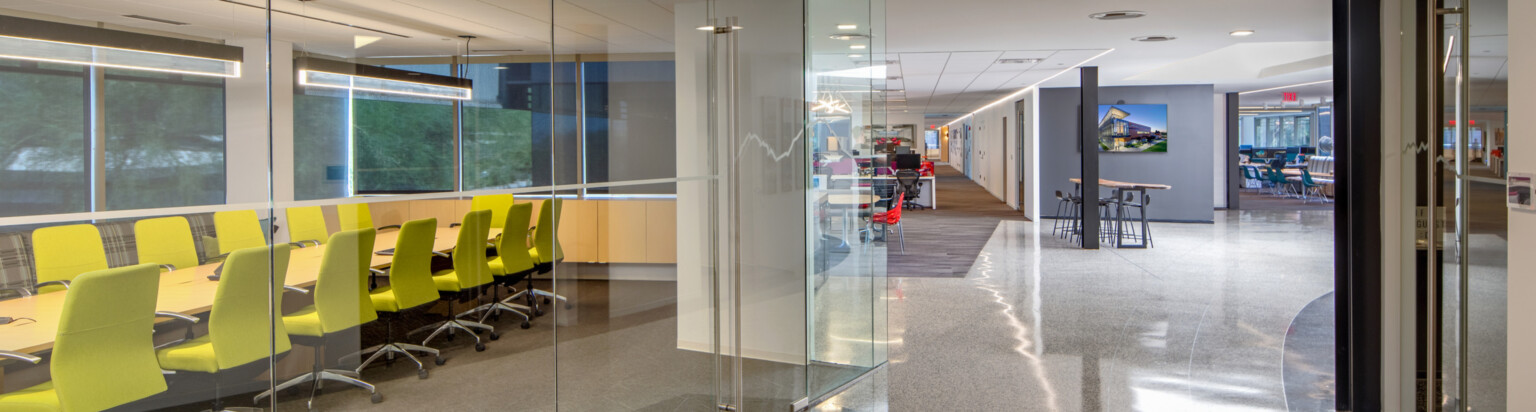 modern office of a major collaboration and gathering hub; modular and tabletop seating; DLR Group Phoenix