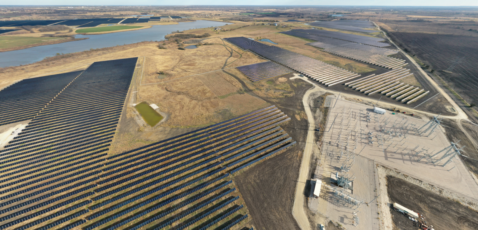 solar panels, ground mount solar, utility scale solar, solar farm, solar plant, renewable energy solar panels, ground mount solar, utility scale solar, solar farm, solar plant, renewable energy