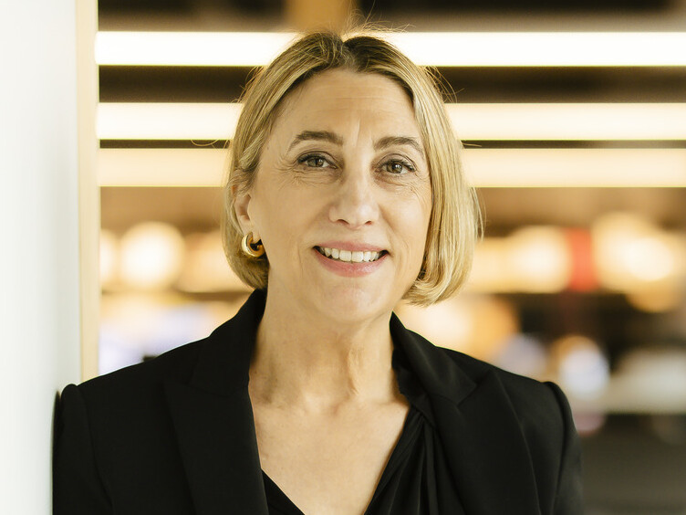 Ellen Hanson